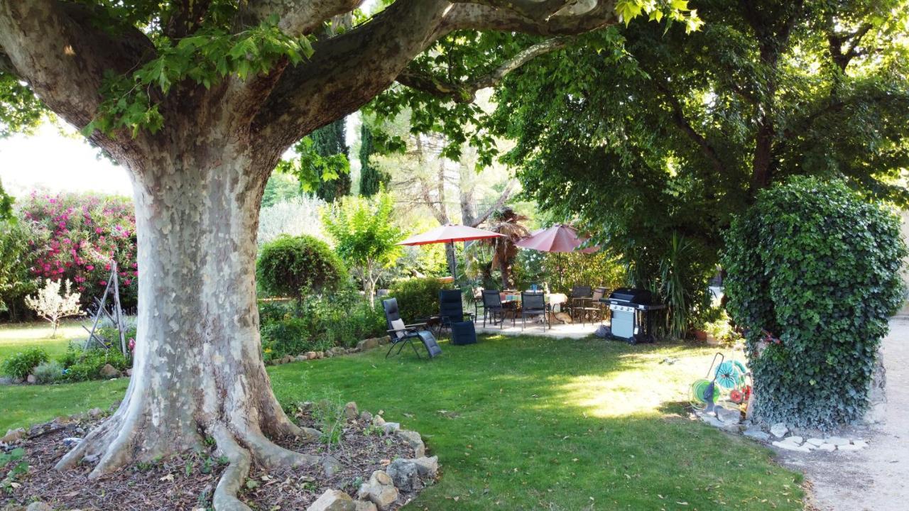 Mas Du Clos De L'escarrat Jonquieres (Vaucluse)